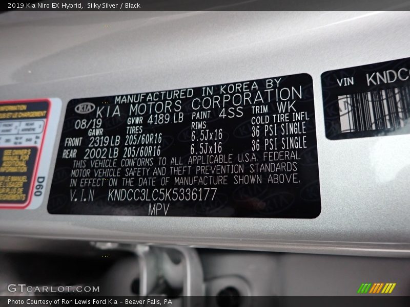 Silky Silver / Black 2019 Kia Niro EX Hybrid