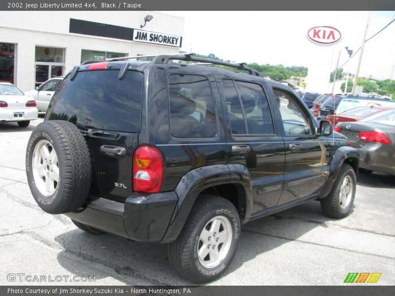 Black / Taupe 2002 Jeep Liberty Limited 4x4