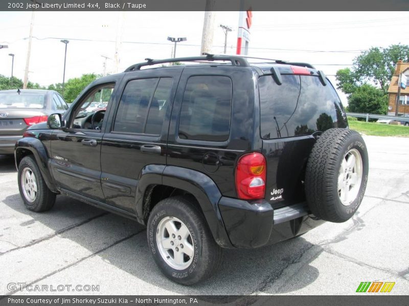 Black / Taupe 2002 Jeep Liberty Limited 4x4