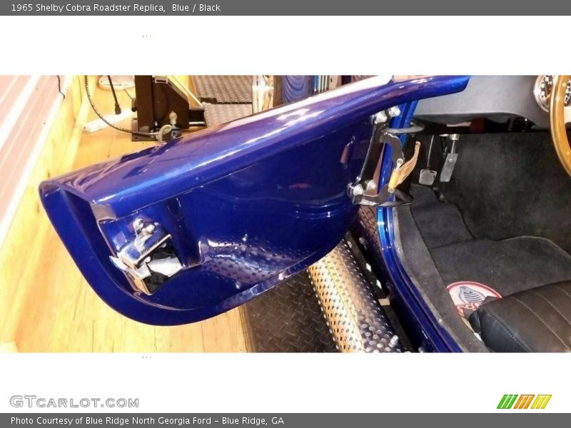 Blue / Black 1965 Shelby Cobra Roadster Replica