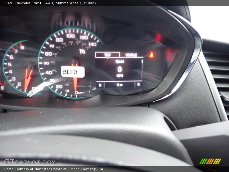 Summit White / Jet Black 2020 Chevrolet Trax LT AWD