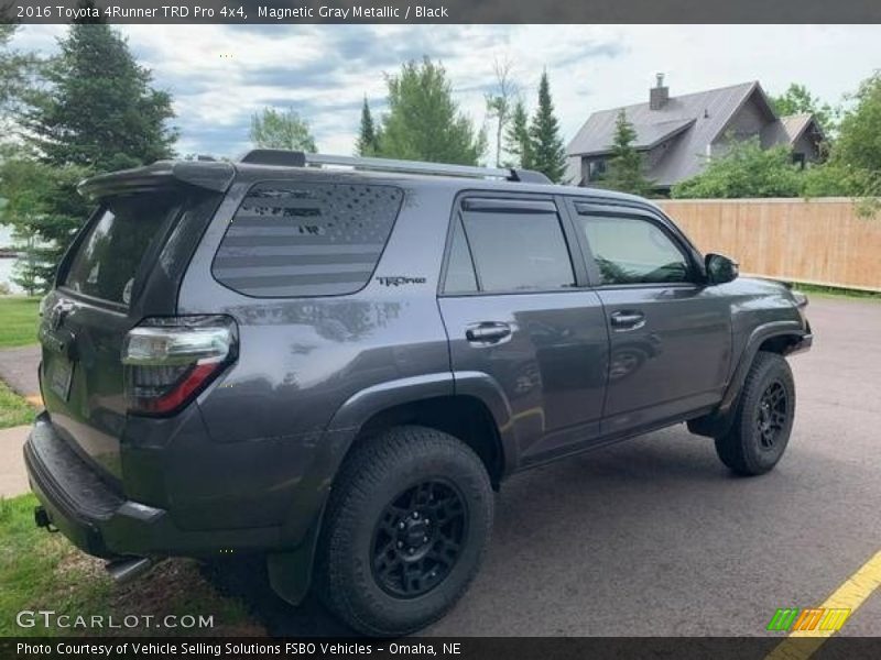 Magnetic Gray Metallic / Black 2016 Toyota 4Runner TRD Pro 4x4