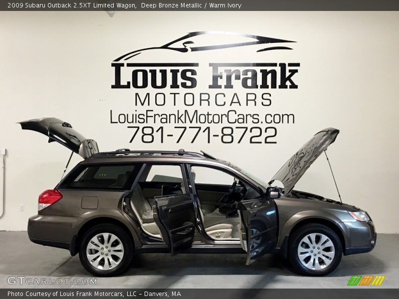 Deep Bronze Metallic / Warm Ivory 2009 Subaru Outback 2.5XT Limited Wagon