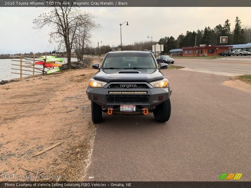 Magnetic Gray Metallic / Black 2016 Toyota 4Runner TRD Pro 4x4