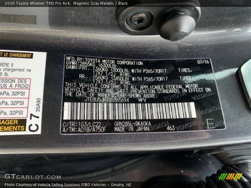 Magnetic Gray Metallic / Black 2016 Toyota 4Runner TRD Pro 4x4
