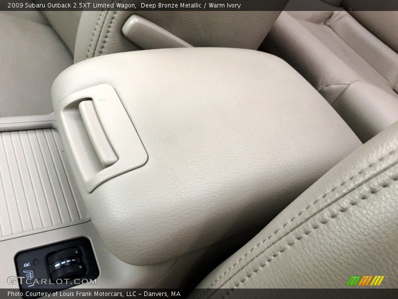 Deep Bronze Metallic / Warm Ivory 2009 Subaru Outback 2.5XT Limited Wagon