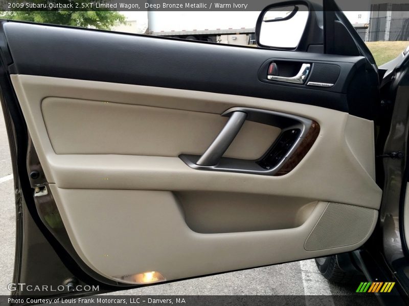 Door Panel of 2009 Outback 2.5XT Limited Wagon