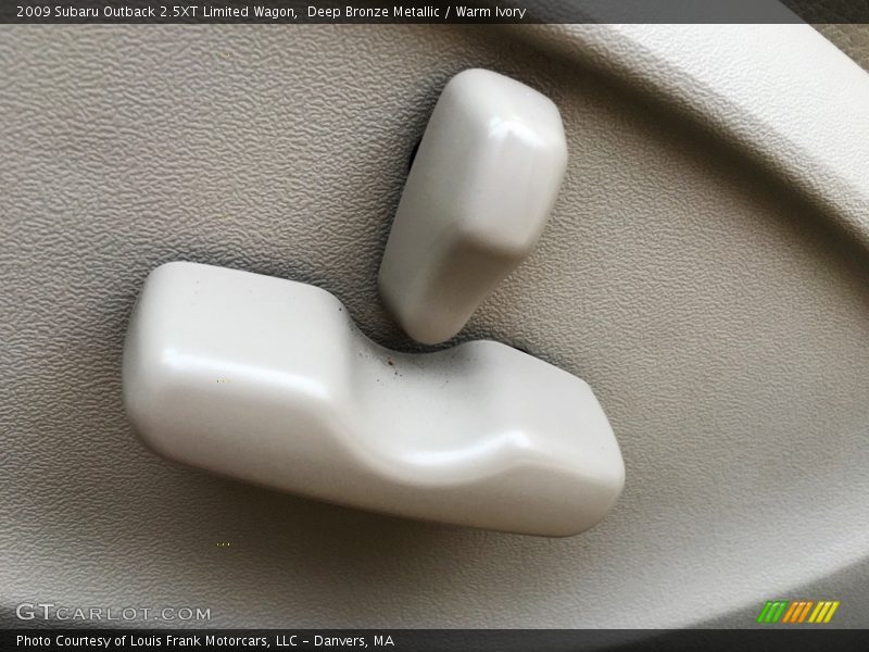 Deep Bronze Metallic / Warm Ivory 2009 Subaru Outback 2.5XT Limited Wagon