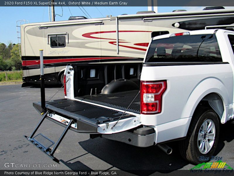 Oxford White / Medium Earth Gray 2020 Ford F150 XL SuperCrew 4x4