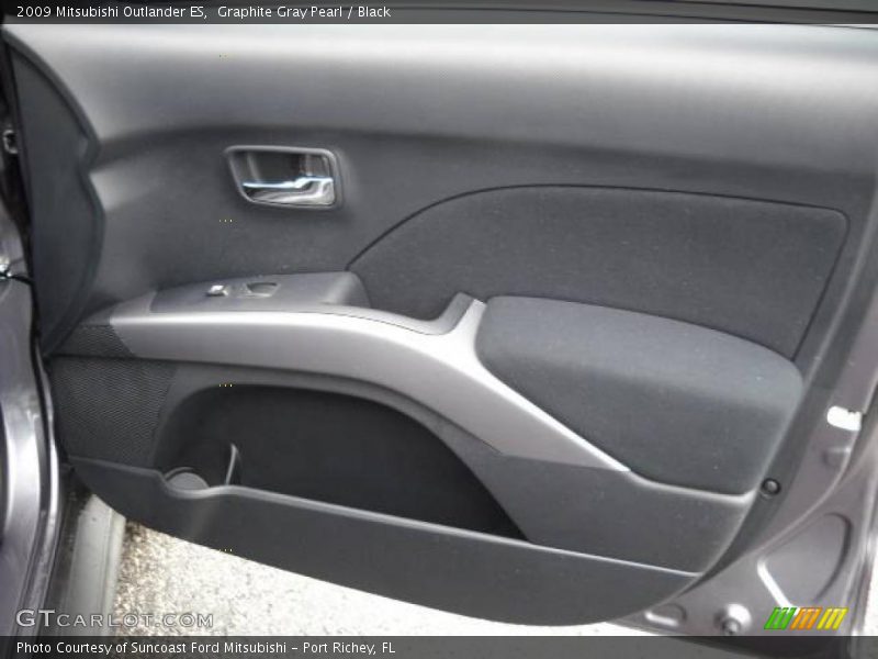 Graphite Gray Pearl / Black 2009 Mitsubishi Outlander ES