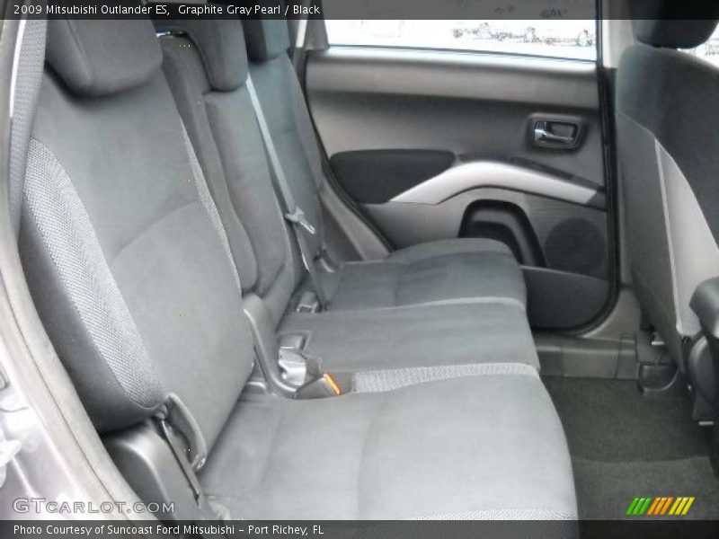 Graphite Gray Pearl / Black 2009 Mitsubishi Outlander ES