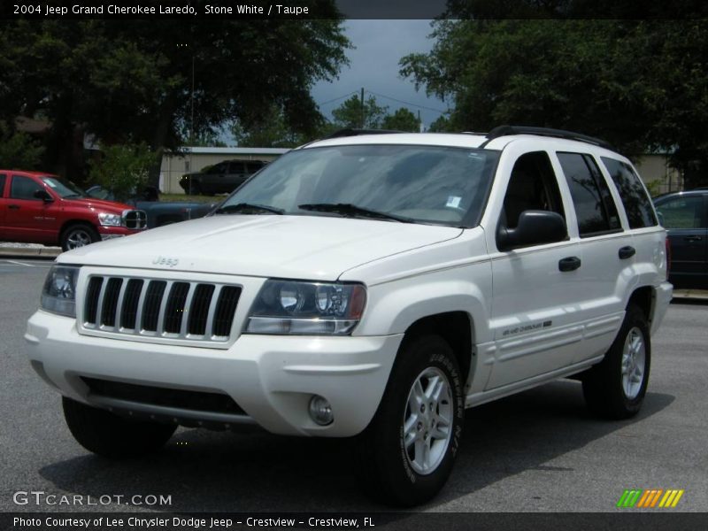 Stone White / Taupe 2004 Jeep Grand Cherokee Laredo