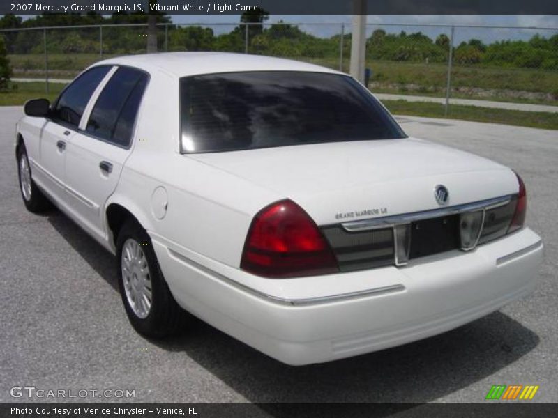 Vibrant White / Light Camel 2007 Mercury Grand Marquis LS
