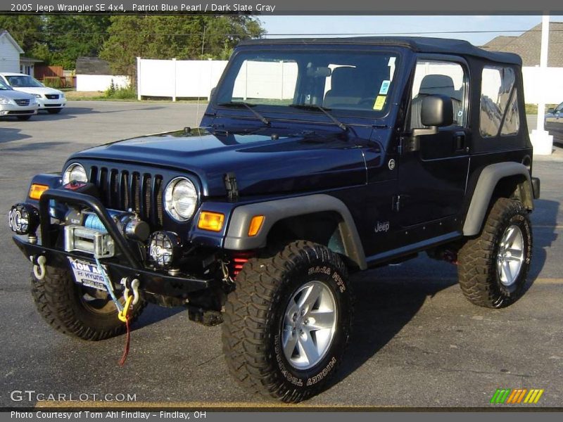 Patriot Blue Pearl / Dark Slate Gray 2005 Jeep Wrangler SE 4x4