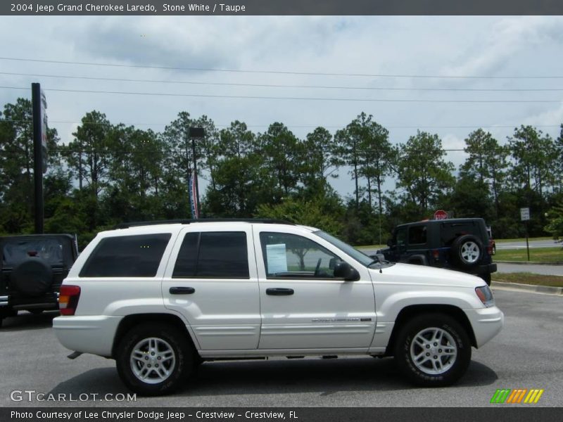 Stone White / Taupe 2004 Jeep Grand Cherokee Laredo