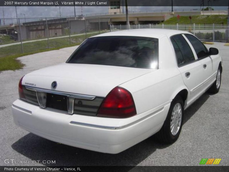 Vibrant White / Light Camel 2007 Mercury Grand Marquis LS