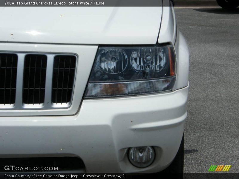 Stone White / Taupe 2004 Jeep Grand Cherokee Laredo