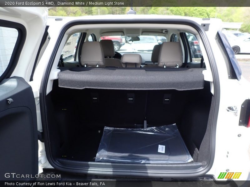 Diamond White / Medium Light Stone 2020 Ford EcoSport S 4WD