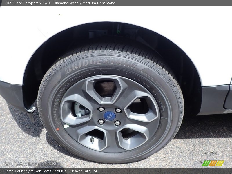 Diamond White / Medium Light Stone 2020 Ford EcoSport S 4WD