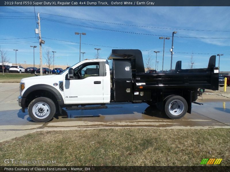 Oxford White / Earth Gray 2019 Ford F550 Super Duty XL Regular Cab 4x4 Dump Truck