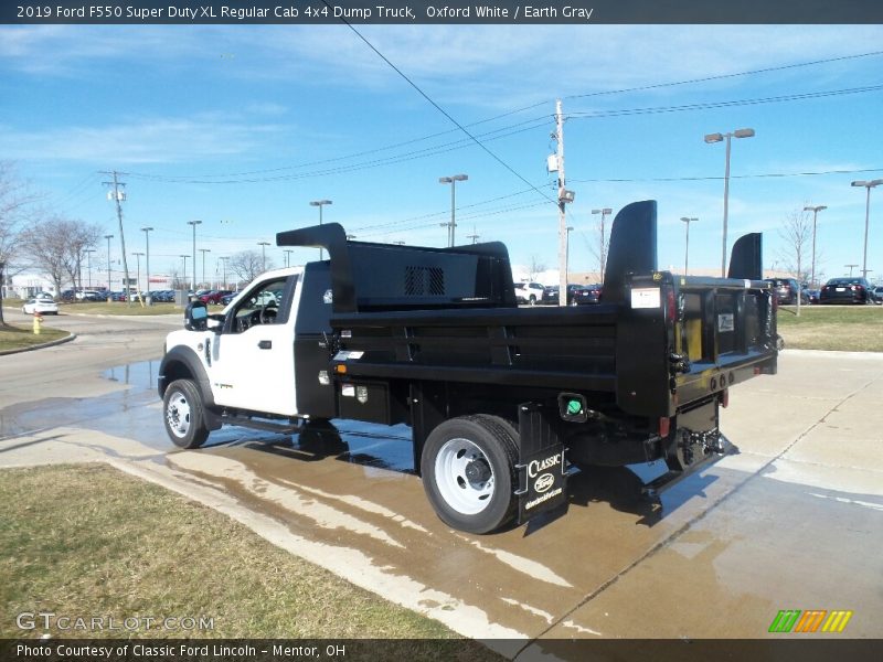 Oxford White / Earth Gray 2019 Ford F550 Super Duty XL Regular Cab 4x4 Dump Truck