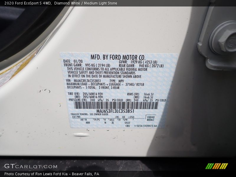 Diamond White / Medium Light Stone 2020 Ford EcoSport S 4WD