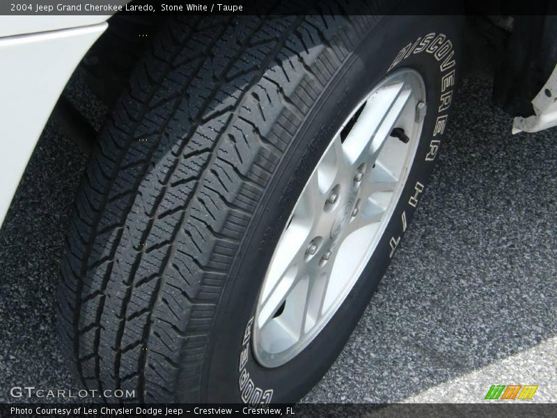 Stone White / Taupe 2004 Jeep Grand Cherokee Laredo