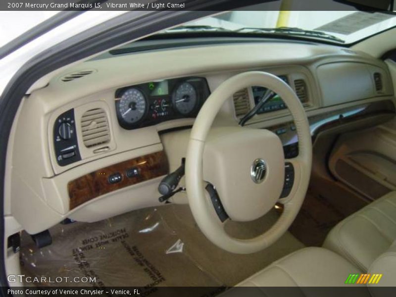 Vibrant White / Light Camel 2007 Mercury Grand Marquis LS