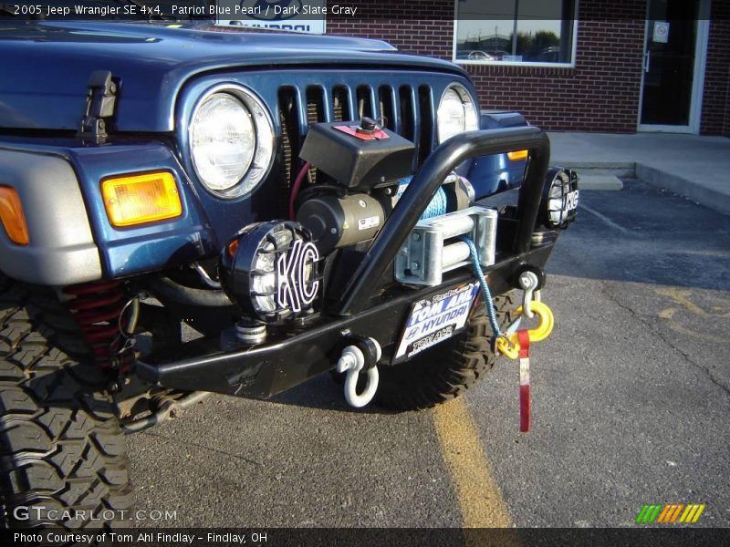 Patriot Blue Pearl / Dark Slate Gray 2005 Jeep Wrangler SE 4x4
