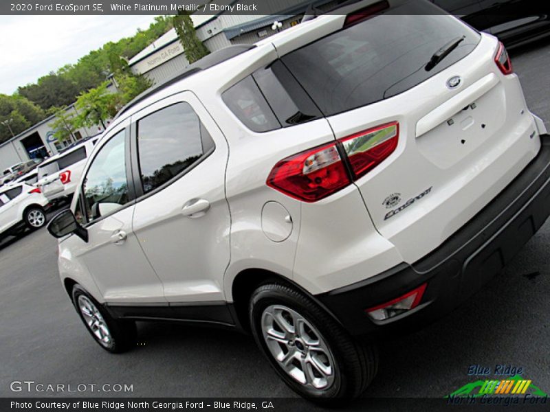 White Platinum Metallic / Ebony Black 2020 Ford EcoSport SE