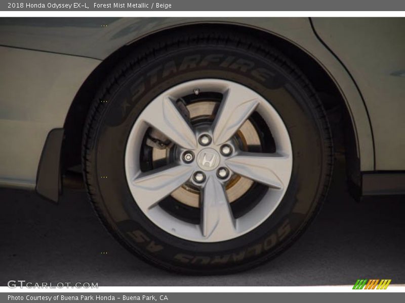 Forest Mist Metallic / Beige 2018 Honda Odyssey EX-L