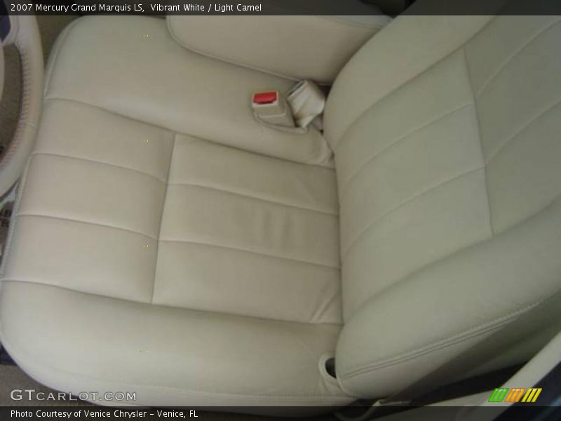 Vibrant White / Light Camel 2007 Mercury Grand Marquis LS