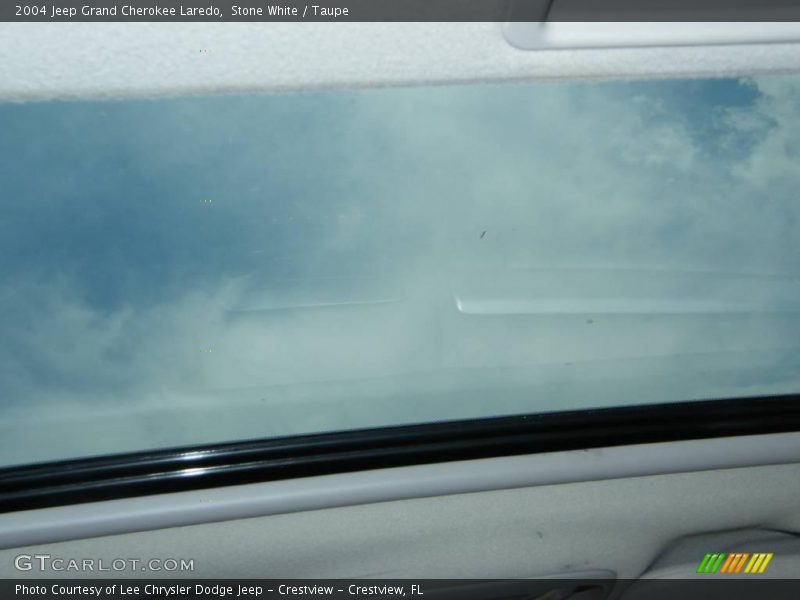 Stone White / Taupe 2004 Jeep Grand Cherokee Laredo