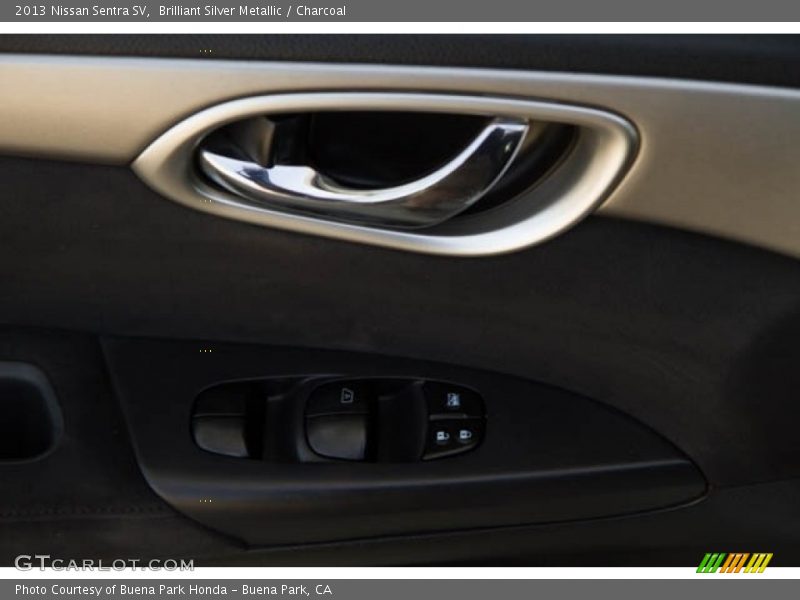 Brilliant Silver Metallic / Charcoal 2013 Nissan Sentra SV