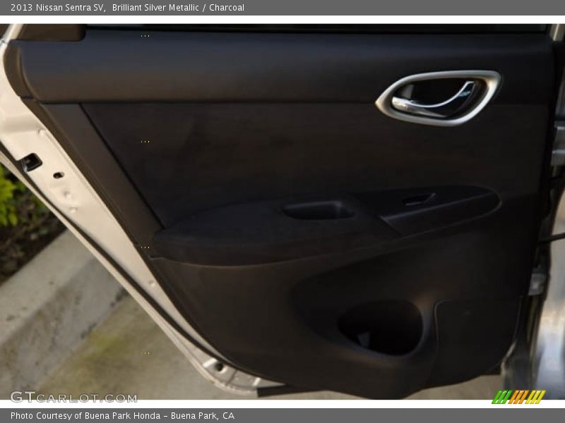 Brilliant Silver Metallic / Charcoal 2013 Nissan Sentra SV