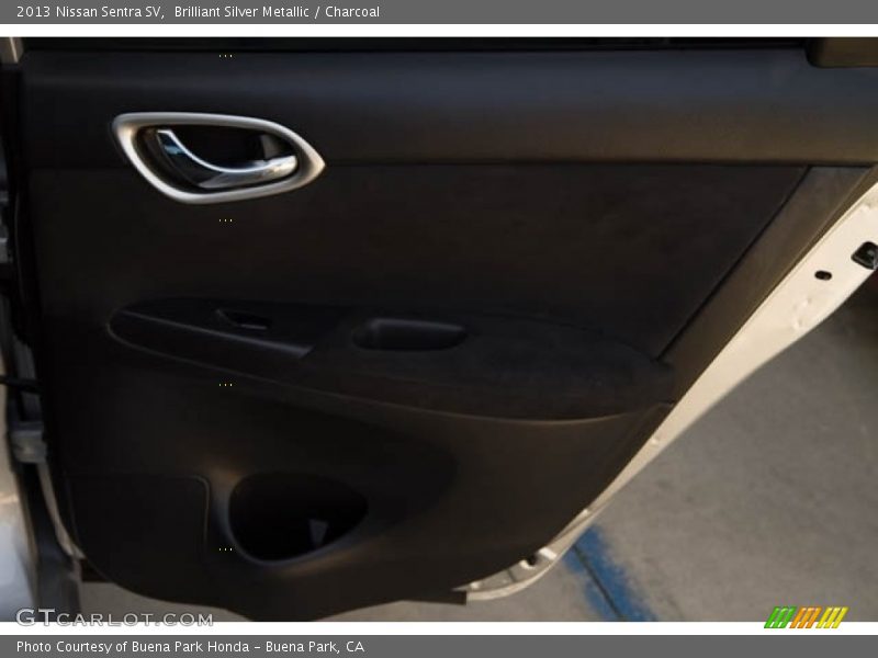 Brilliant Silver Metallic / Charcoal 2013 Nissan Sentra SV