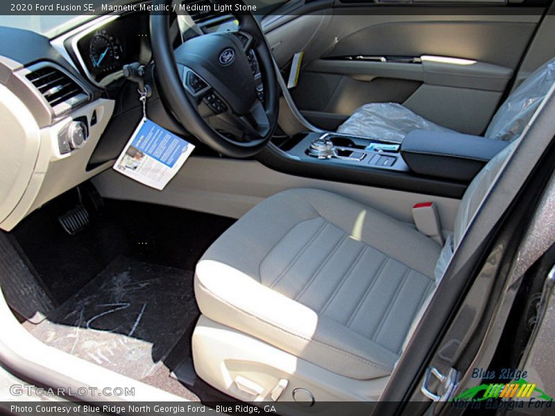 Magnetic Metallic / Medium Light Stone 2020 Ford Fusion SE