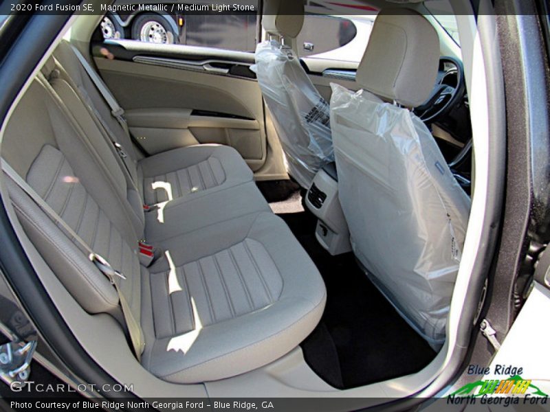 Magnetic Metallic / Medium Light Stone 2020 Ford Fusion SE