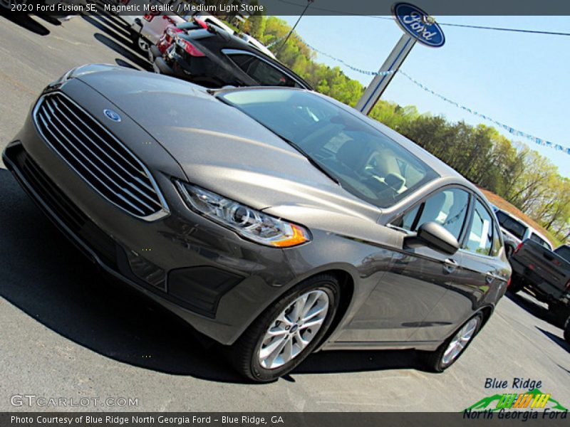 Magnetic Metallic / Medium Light Stone 2020 Ford Fusion SE