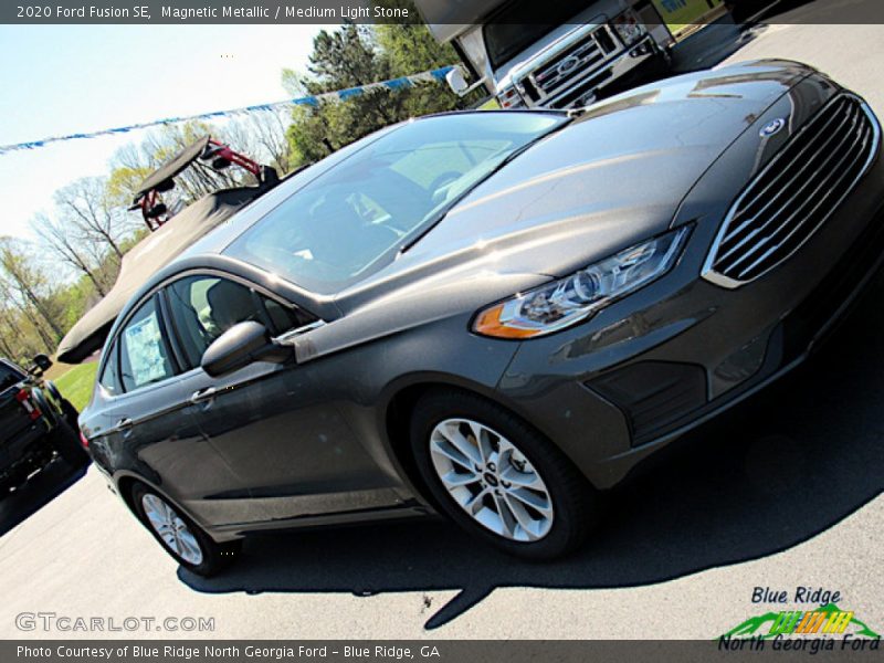 Magnetic Metallic / Medium Light Stone 2020 Ford Fusion SE