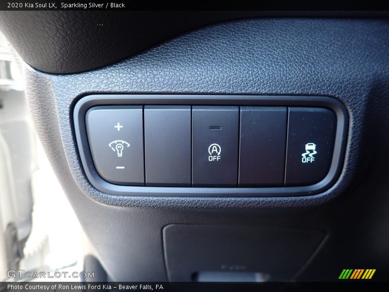 Sparkling Silver / Black 2020 Kia Soul LX