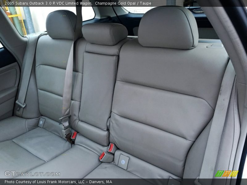 Rear Seat of 2005 Outback 3.0 R VDC Limited Wagon