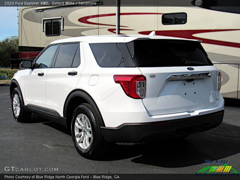 Oxford White / Sandstone 2020 Ford Explorer 4WD