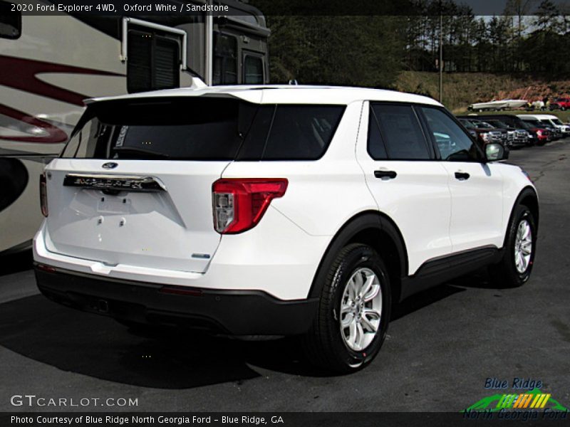 Oxford White / Sandstone 2020 Ford Explorer 4WD