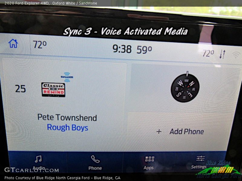 Oxford White / Sandstone 2020 Ford Explorer 4WD