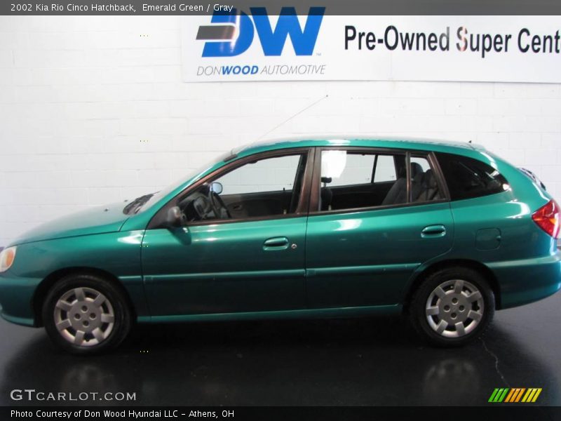 Emerald Green / Gray 2002 Kia Rio Cinco Hatchback