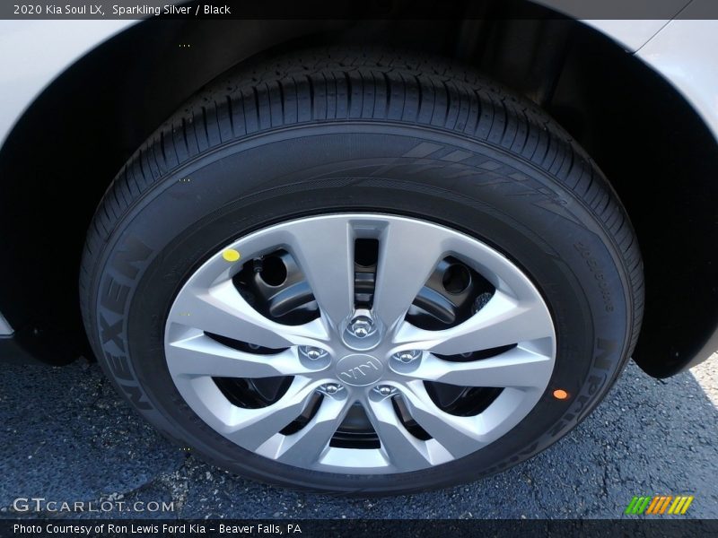 Sparkling Silver / Black 2020 Kia Soul LX
