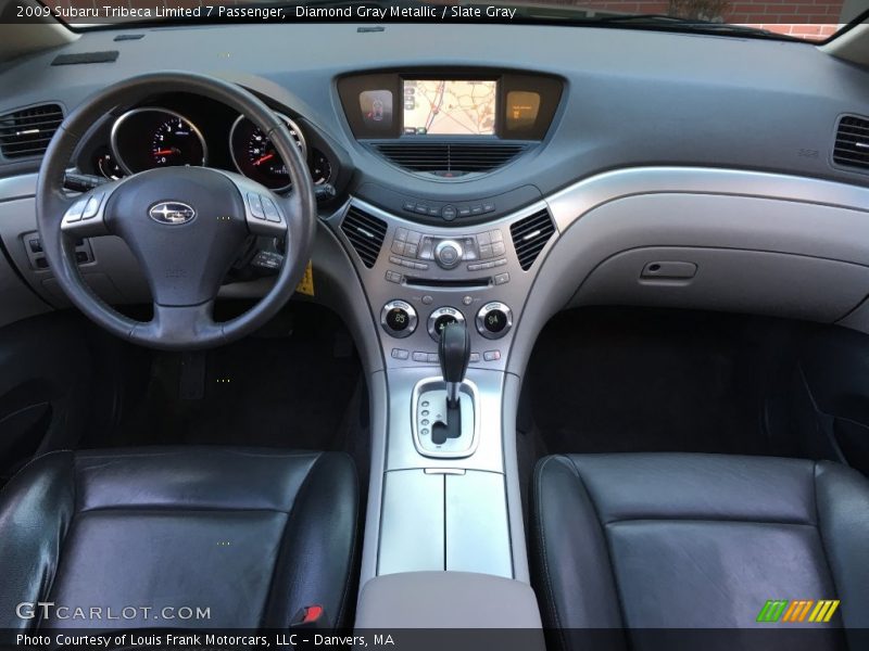 Dashboard of 2009 Tribeca Limited 7 Passenger