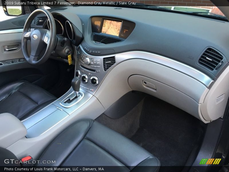  2009 Tribeca Limited 7 Passenger Slate Gray Interior