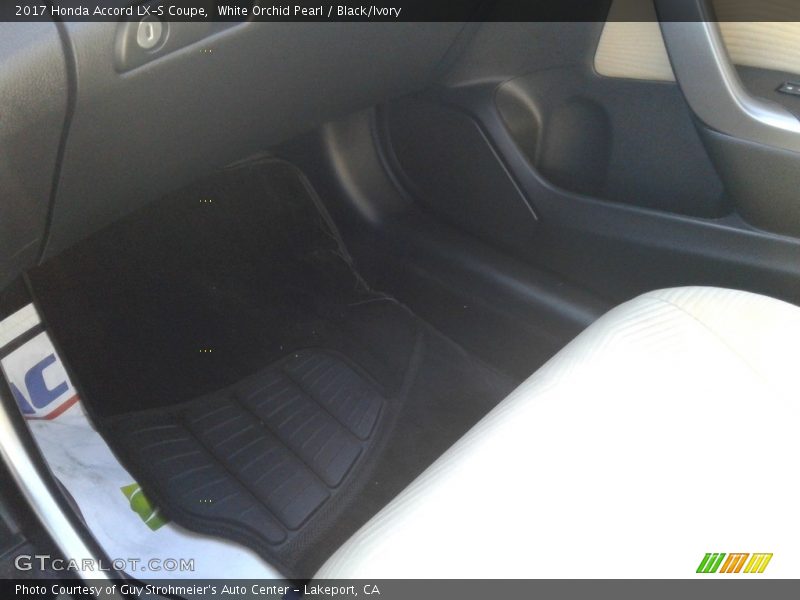 White Orchid Pearl / Black/Ivory 2017 Honda Accord LX-S Coupe
